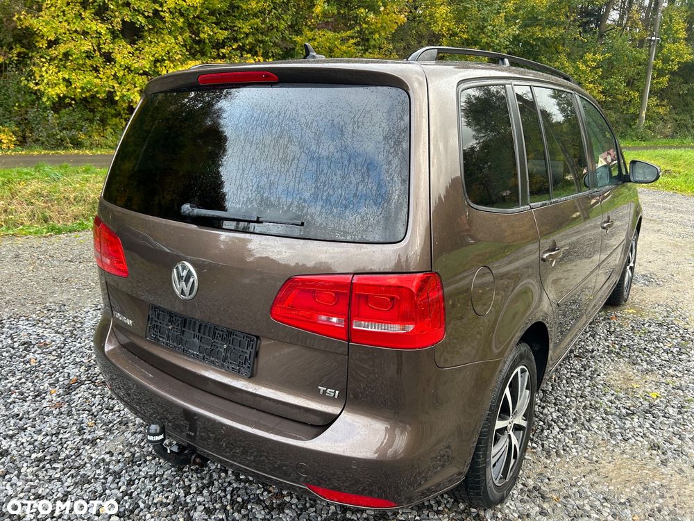 Volkswagen Touran 1.4 TSI Comfortline DSG - 6