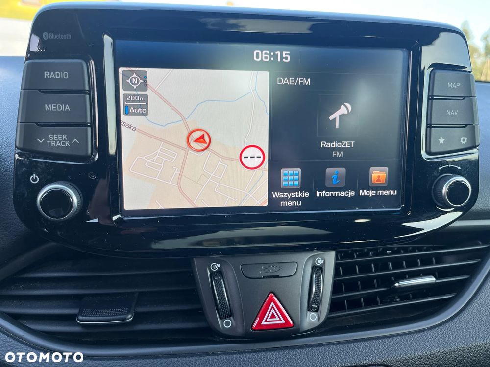 Hyundai i30 1.6 D Premiere Luxury DCT - 31