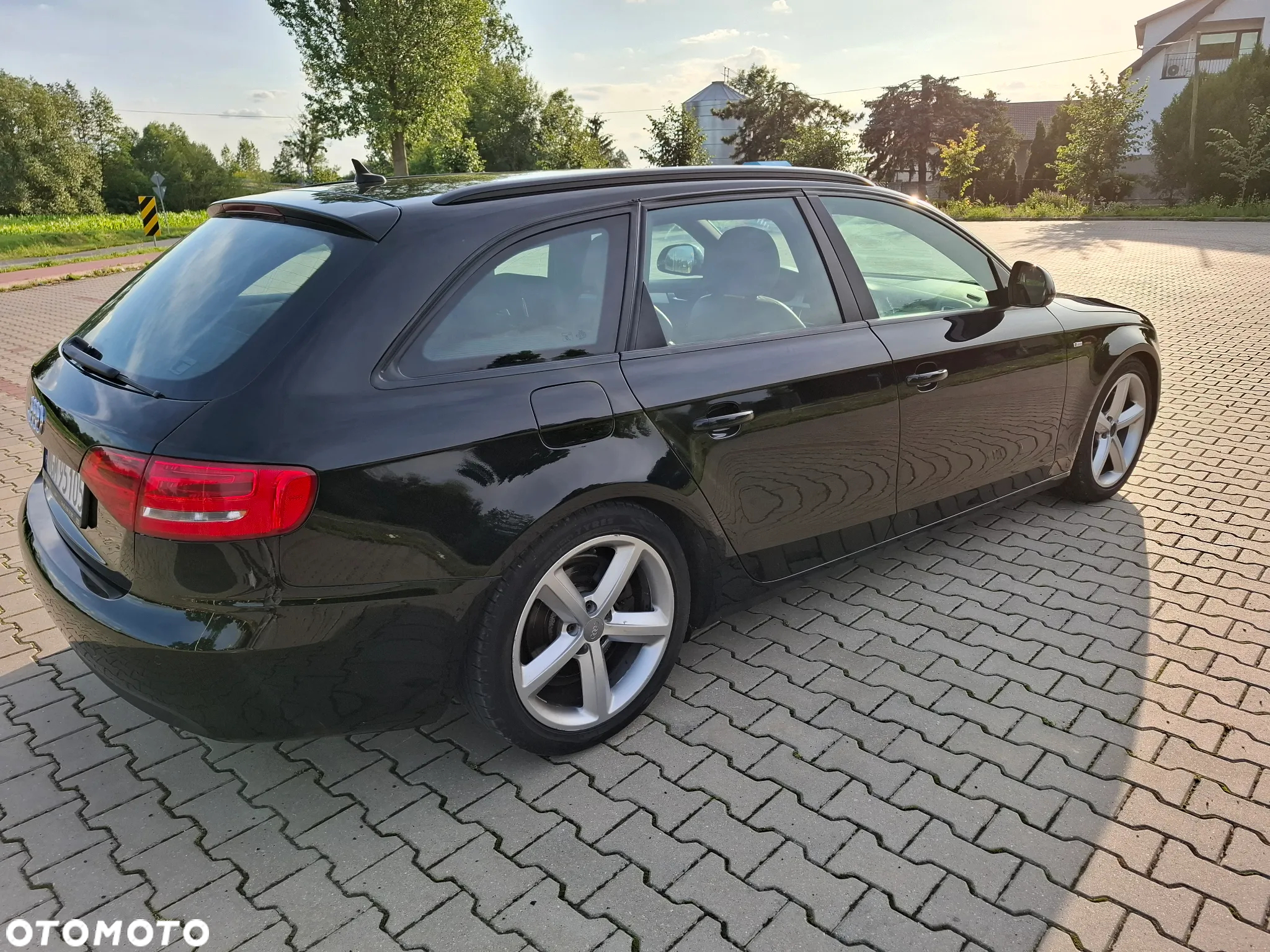 Audi A4 Avant 2.0 TDI DPF S line Sportpaket - 10