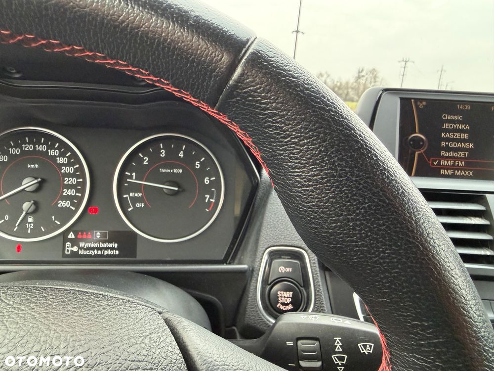 BMW Seria 1 118i Sport Line - 24