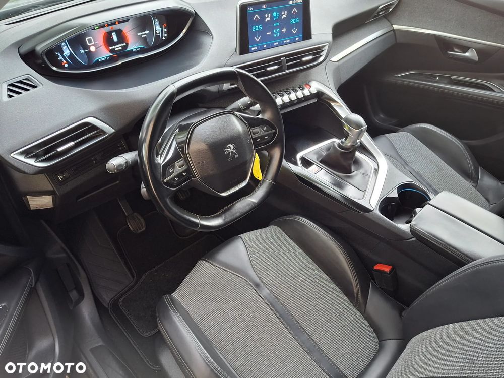 Peugeot 3008 HDi FAP 115 Allure - 24