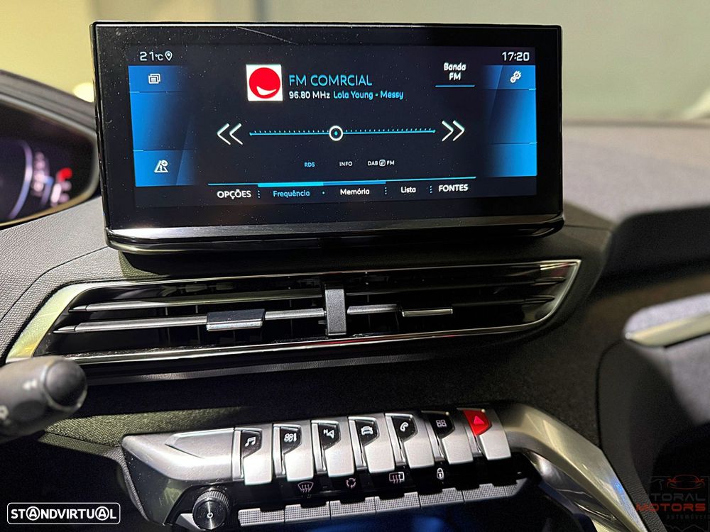 Peugeot 3008 1.2 PureTech Allure Pack EAT8 - 28