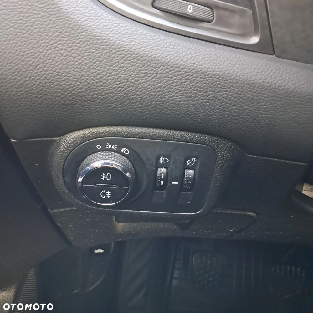 Opel Zafira Tourer 2.0 CDTI Edition - 29