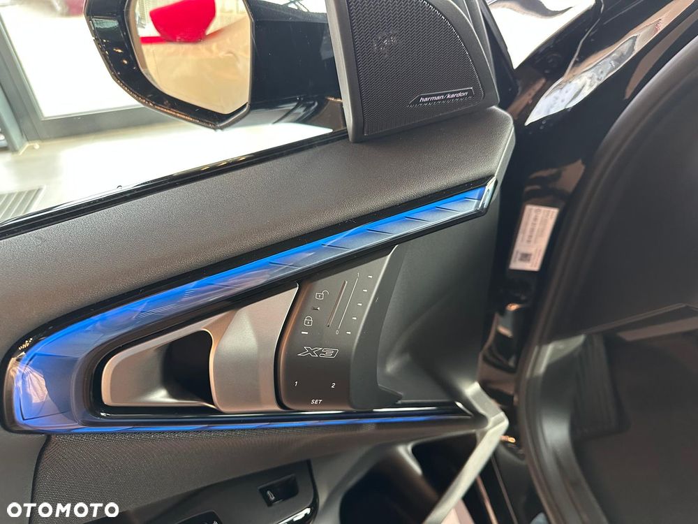 BMW X3 - 16