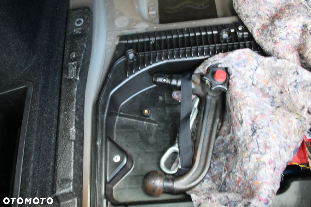 BMW X1 sDrive18i Sport Line - 27