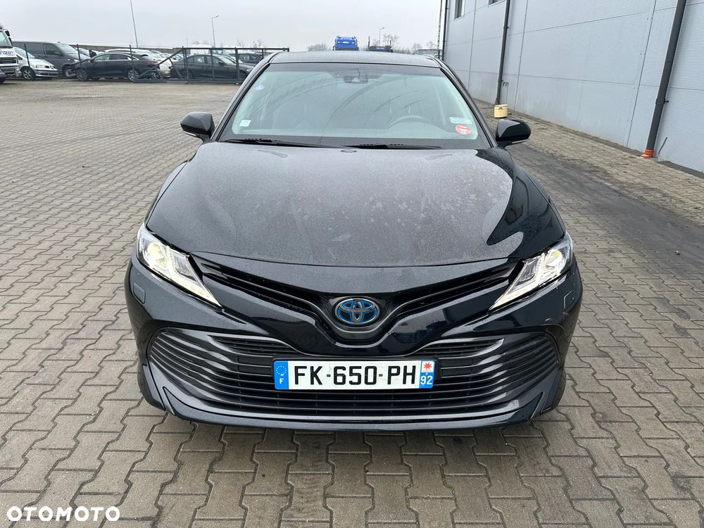 Toyota Camry Executive - 3