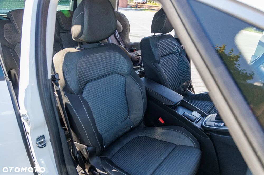 Renault Scenic - 18