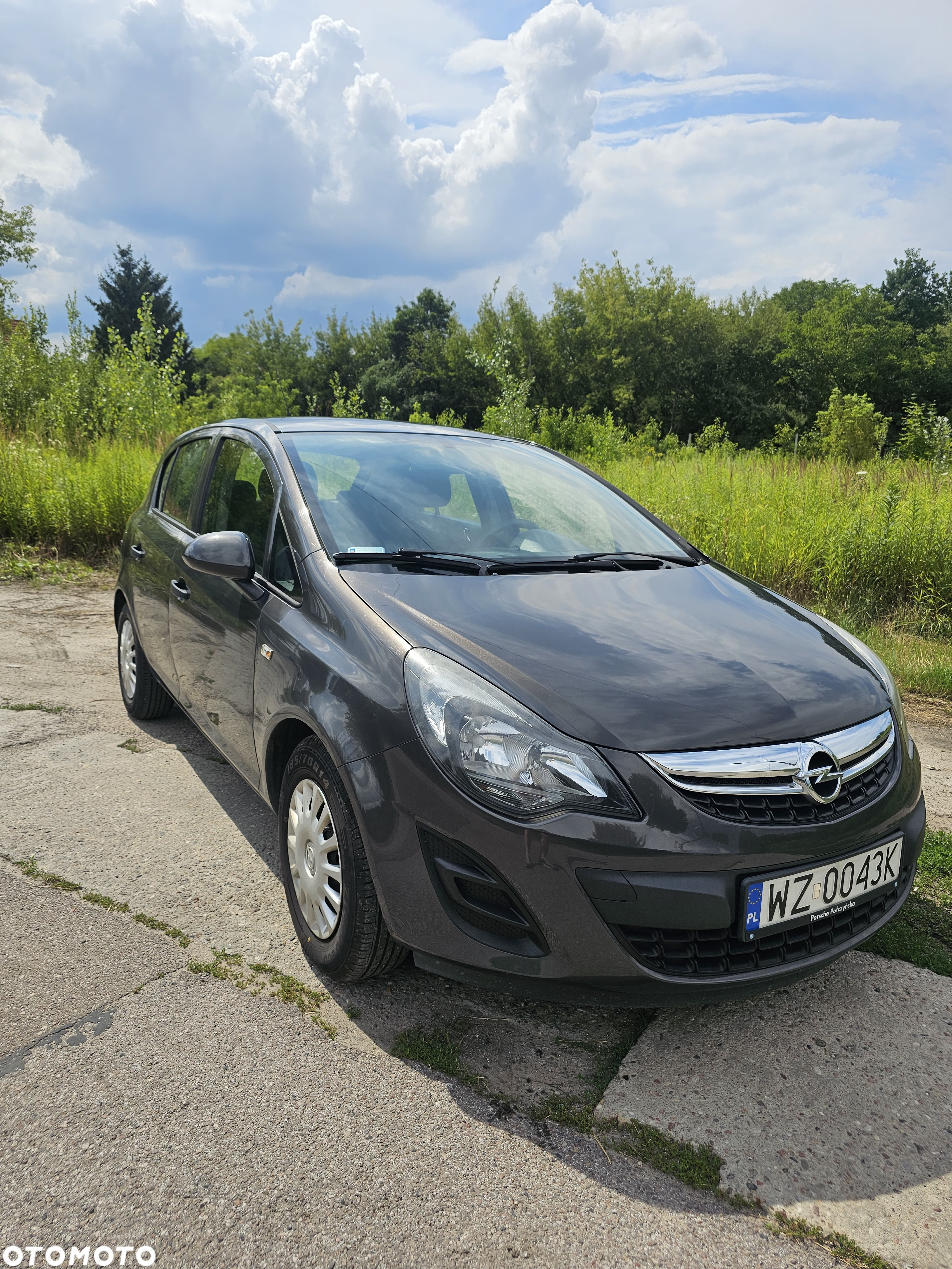 Opel Corsa 1.2 16V Edition / Active - 2