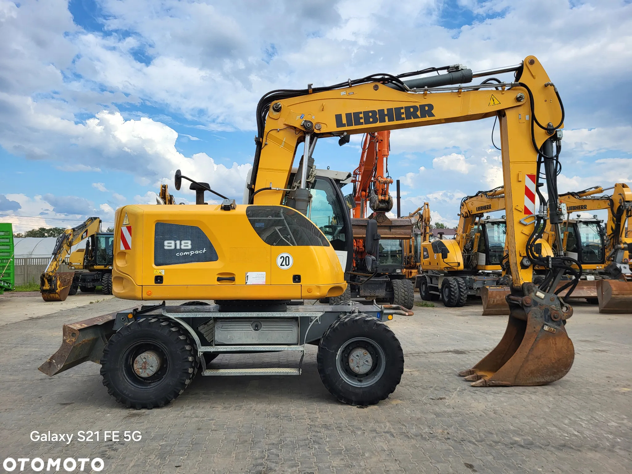 Liebherr A918 Compact / z Niemiec / Stan idealny / - 6