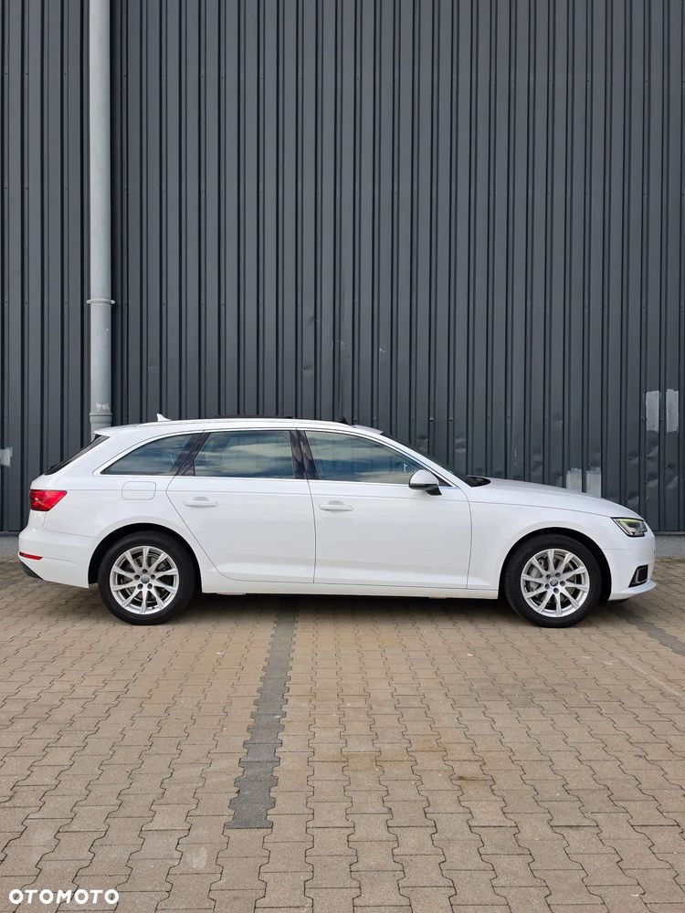 Audi A4 Avant 2.0 TDI ultra sport - 4