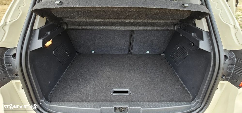 Renault Captur 1.5 dCi Exclusive - 11