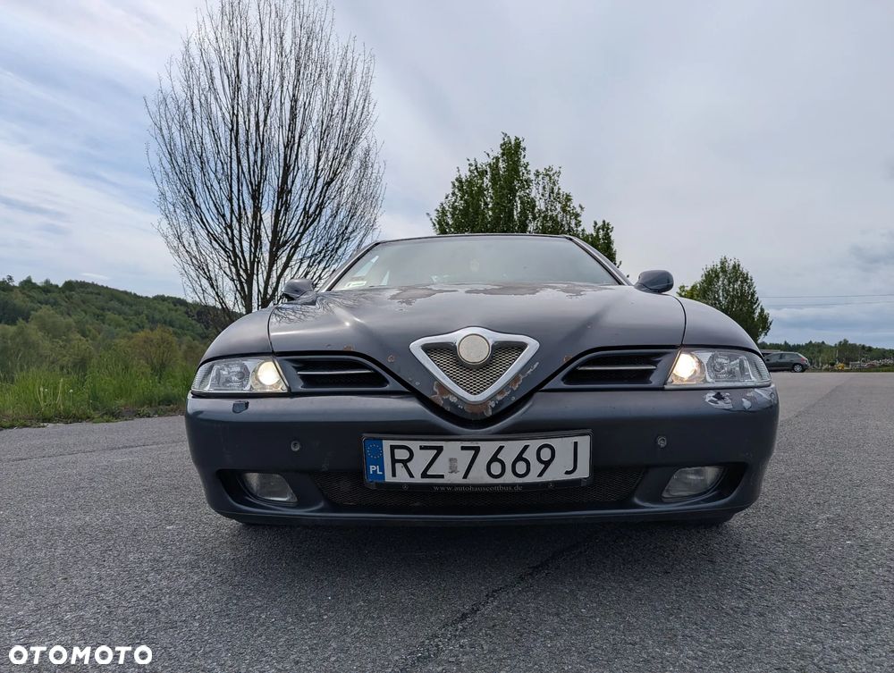 Alfa Romeo 166 2.4 JTD Distinctive - 10