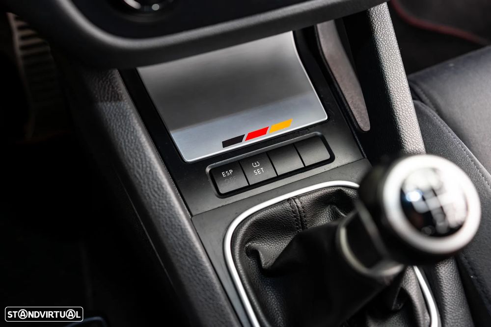 VW Golf 2.0 GTi - 22