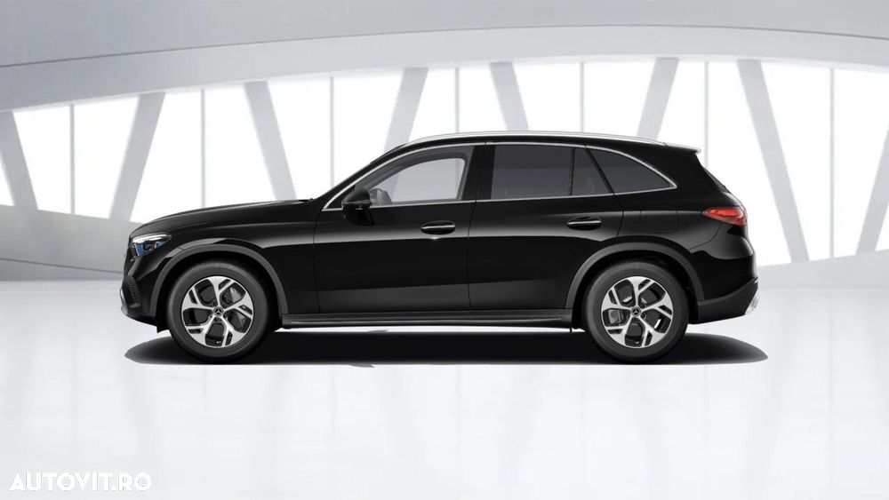 Mercedes-Benz GLC 300 e 4MATIC - 3