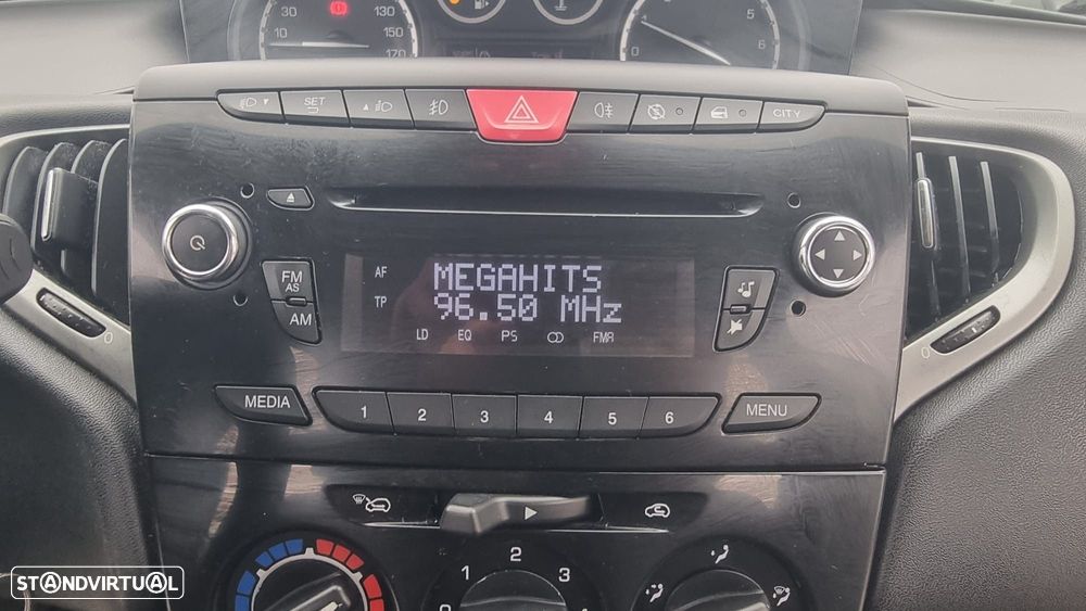 Lancia Ypsilon 1.2 S&S Platinum - 9