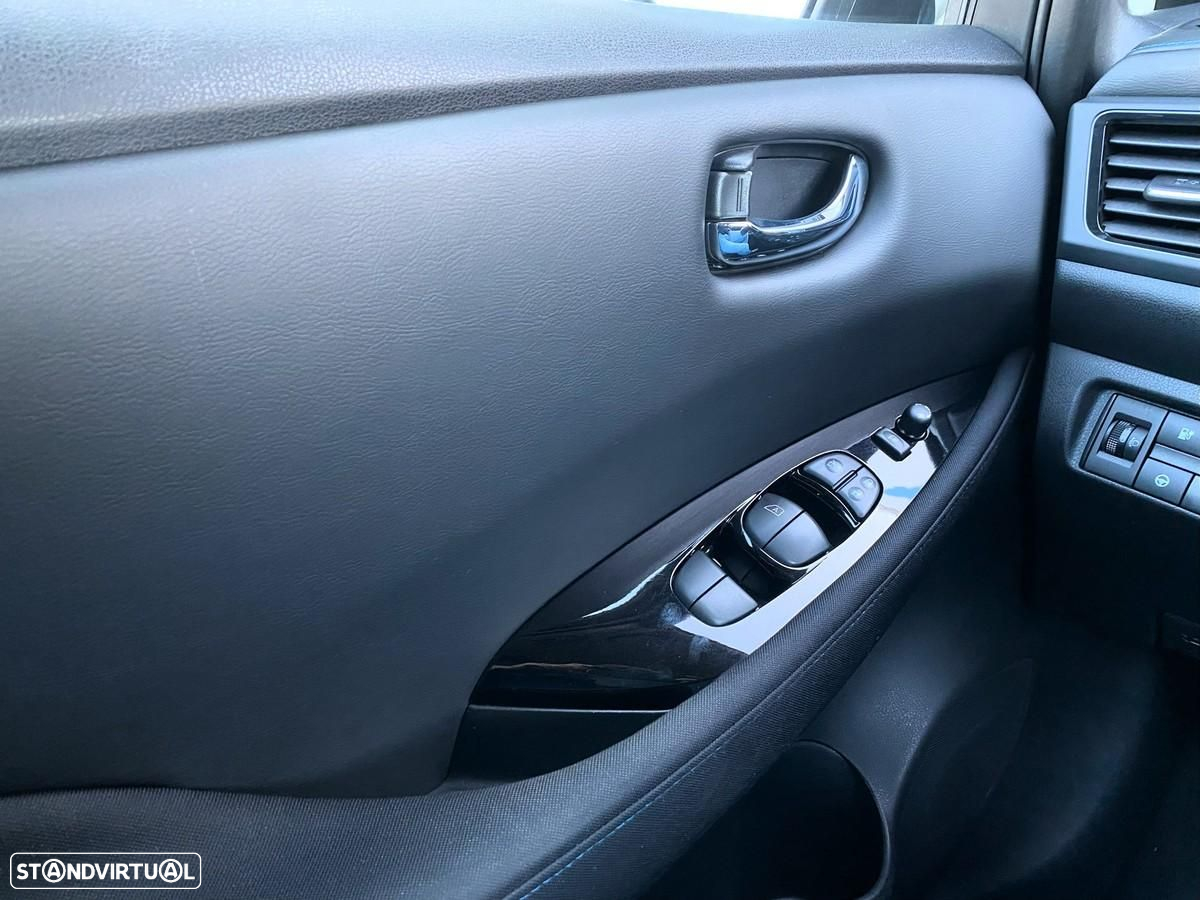 Nissan Leaf N-Connecta - 27