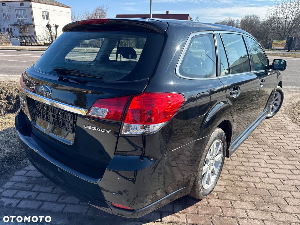 Subaru Legacy 2.0i Lineartronic Trend - 12