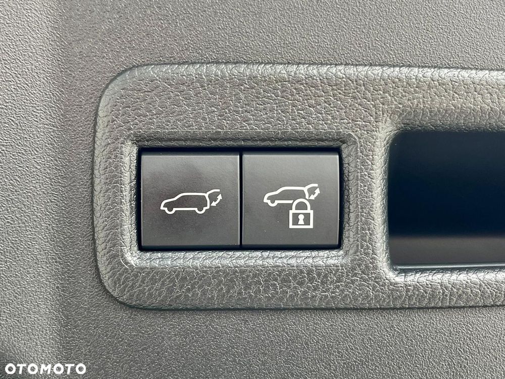 Toyota bZ4X 71.4kWh Prestige - 34