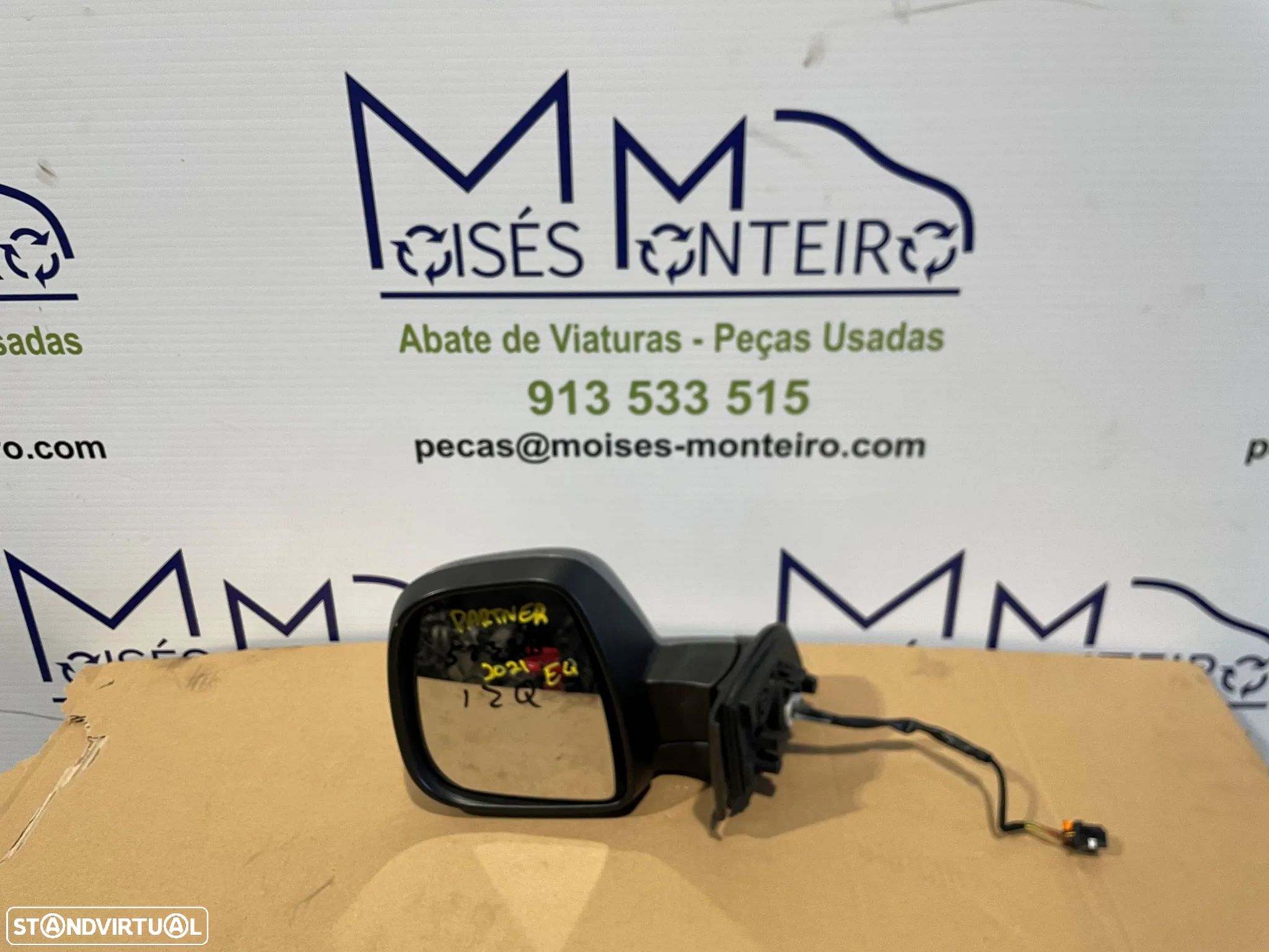 Espelho esquerdo Peugeot Partner de 2021 - 1