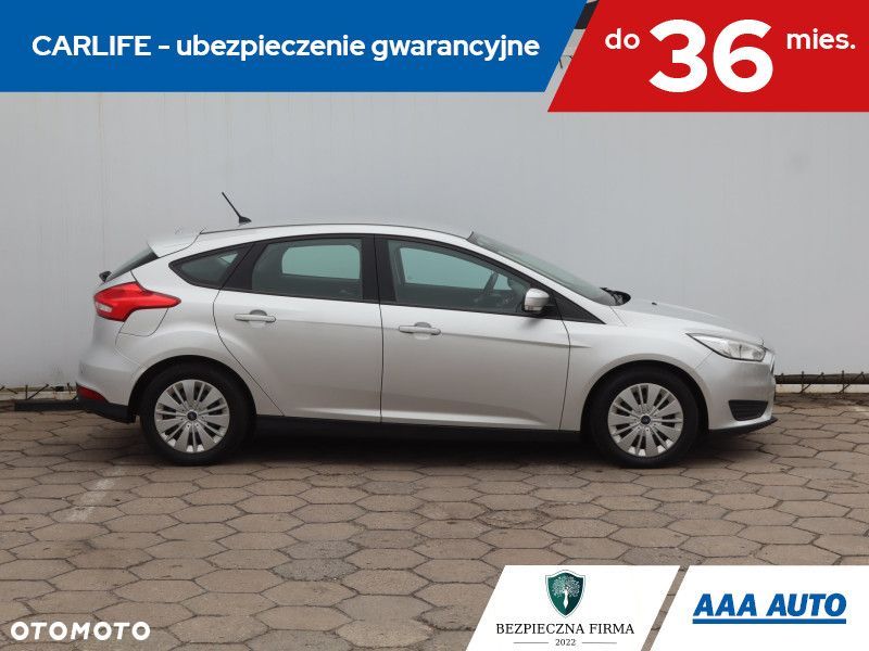 Ford Focus - 8