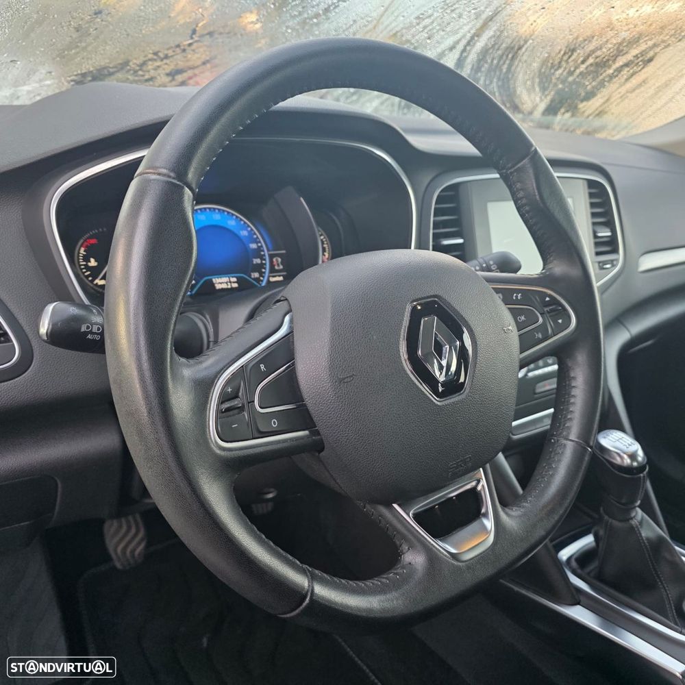 Renault Mégane 1.5 dCi Intens - 19