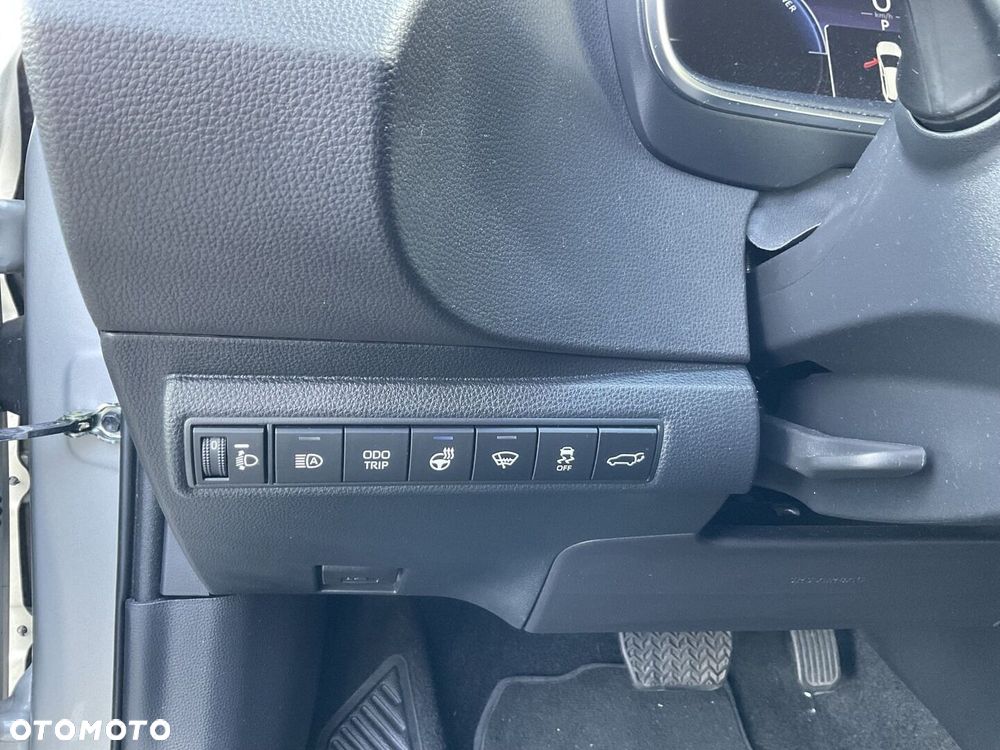 Toyota Corolla 1.8 Hybrid GR Sport Dynamic - 12