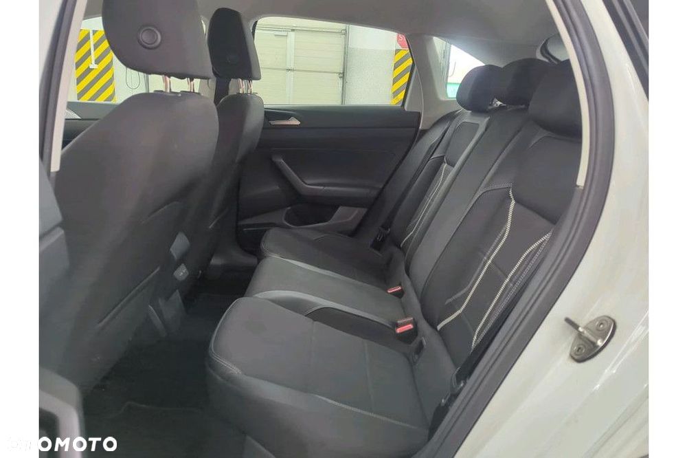 Volkswagen Taigo 1.5 TSI ACT Style DSG - 10