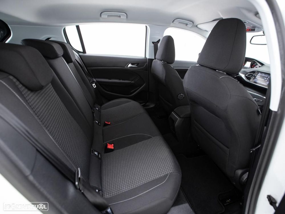 Peugeot 308 1.5 BlueHDi Business Line - 11