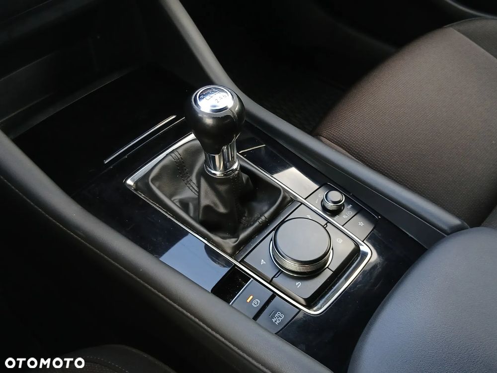 Mazda 3 - 13