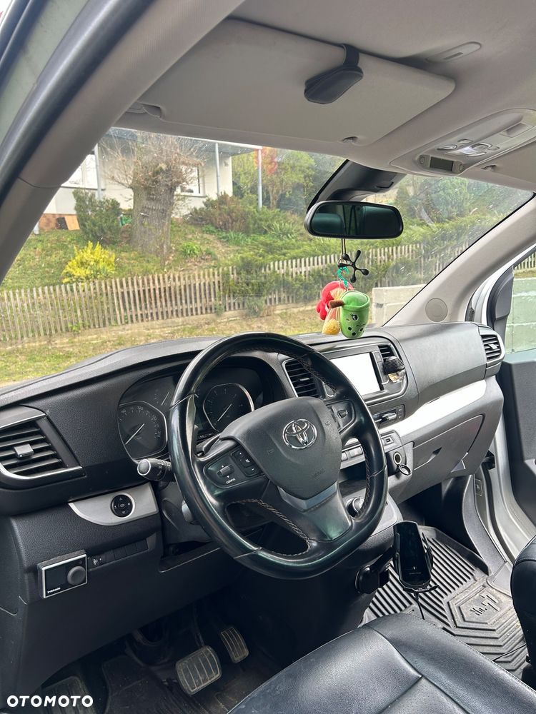 Toyota ProAce - 13