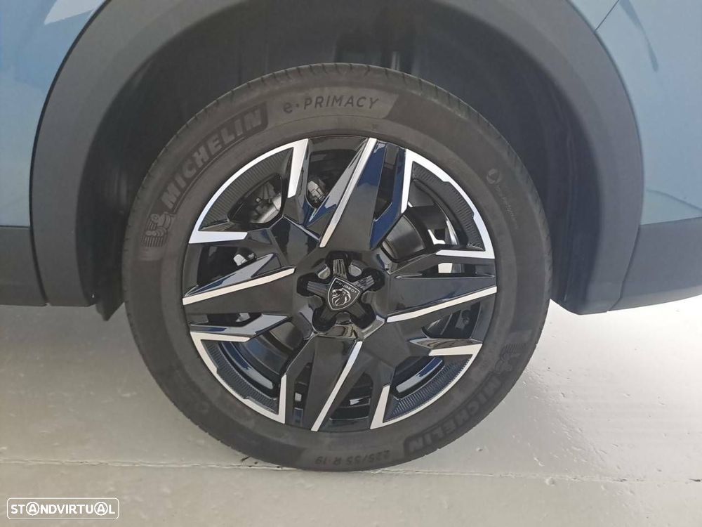 Peugeot 5008 1.2 Hybrid Allure e-DCS6 - 11