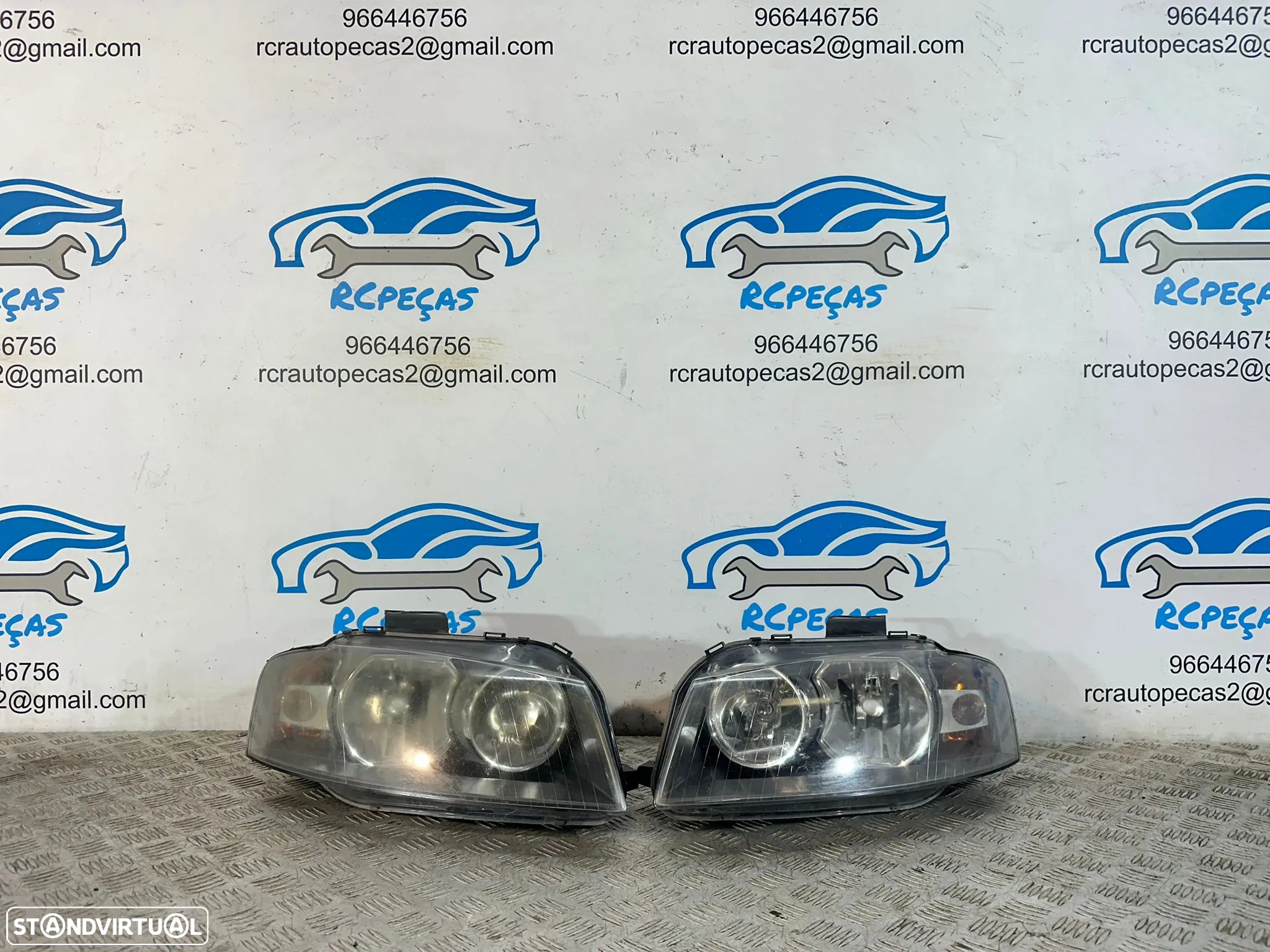 .Conjunto Oticas Farois Frontais Frente Original Audi A3 8P Halogéneo 2003 - 2010 8P0941003L 8P0941004L - 2