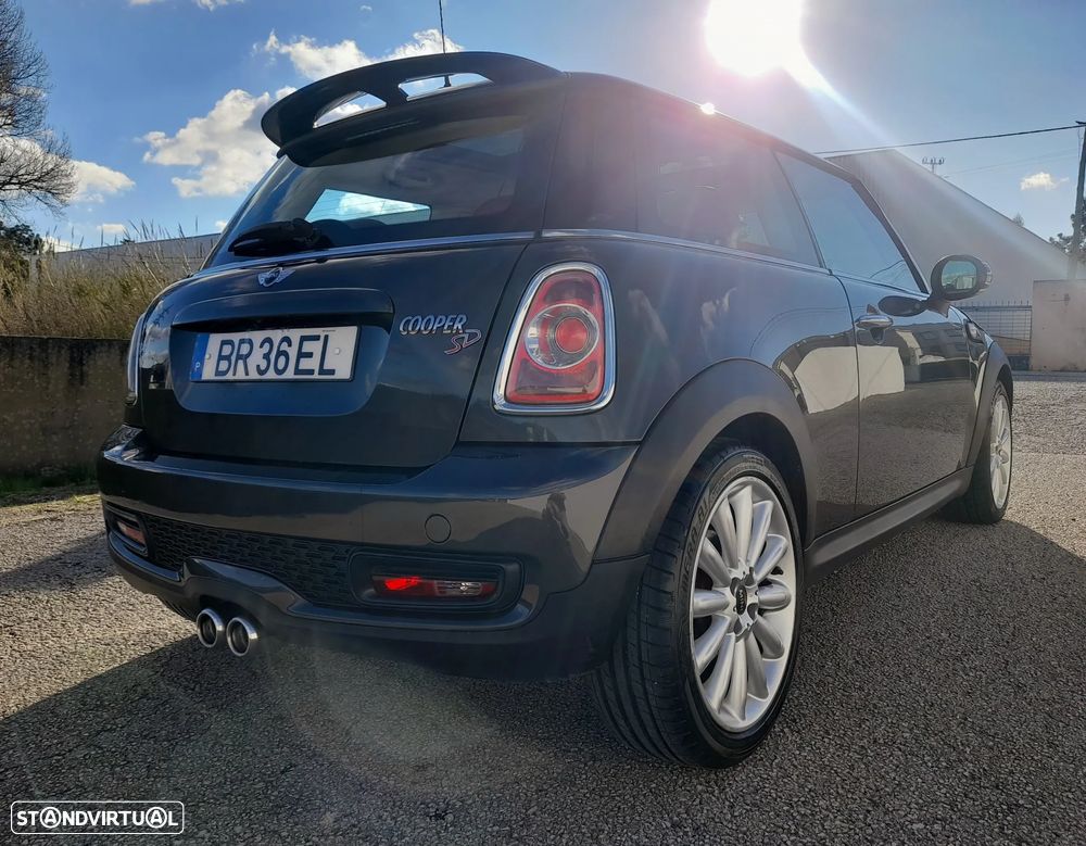 MINI 3 Portas Cooper SD - 3