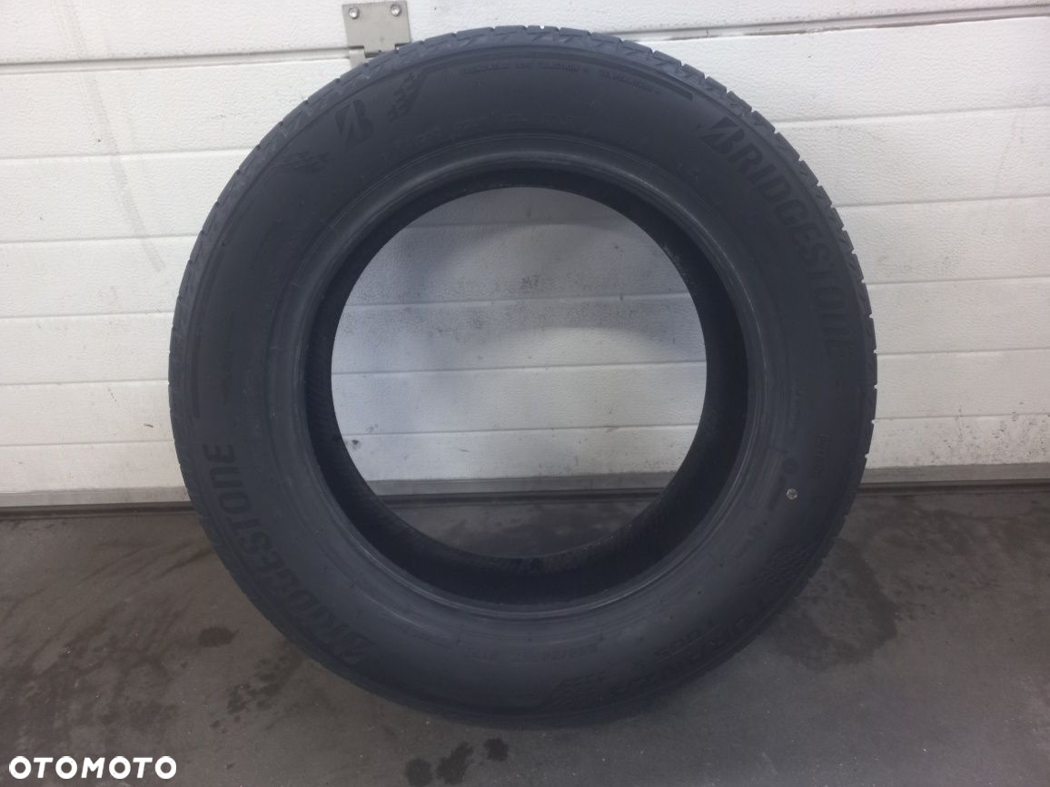 Opony letnie Bridgestone 225/55/17 97W - 3