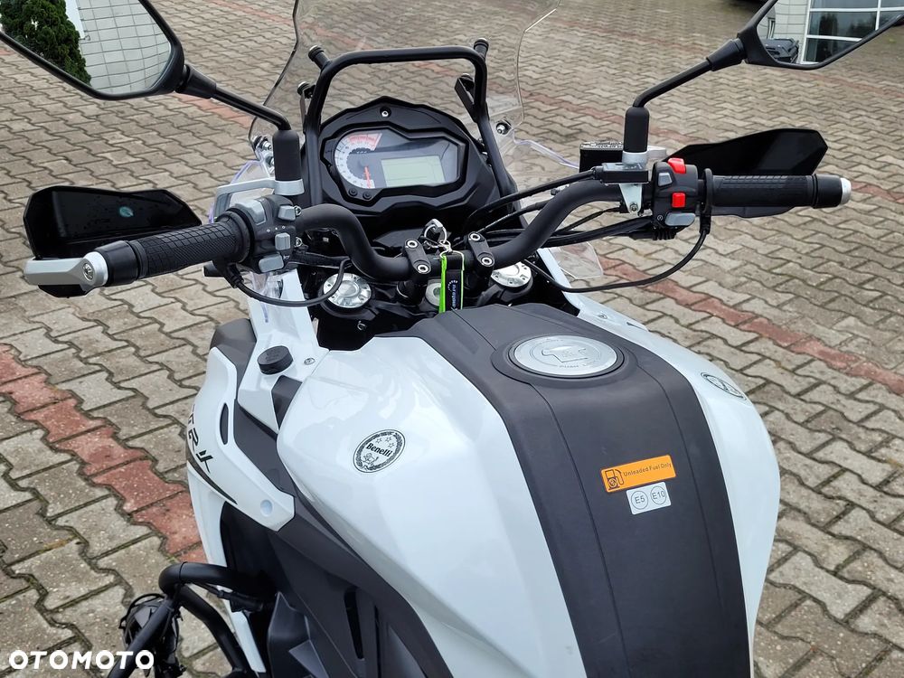 Benelli TRK 502 - 12