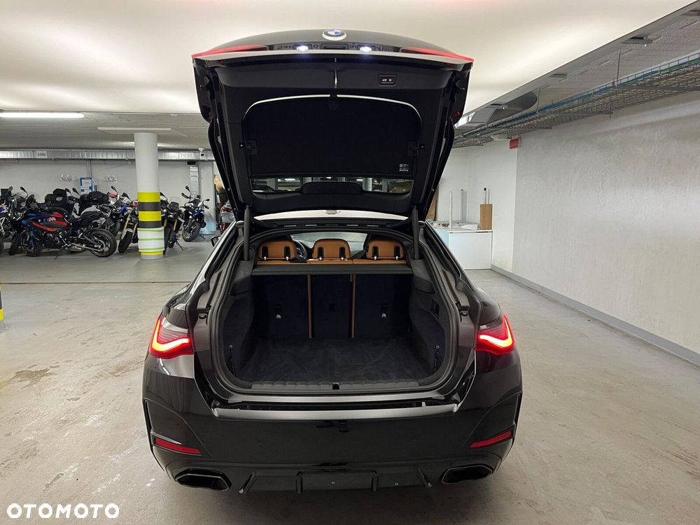 BMW Seria 4 M440i xDrive mHEV sport - 34