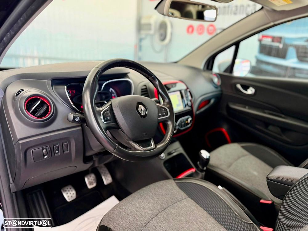 Renault Captur 1.2 TCe Exclusive - 11