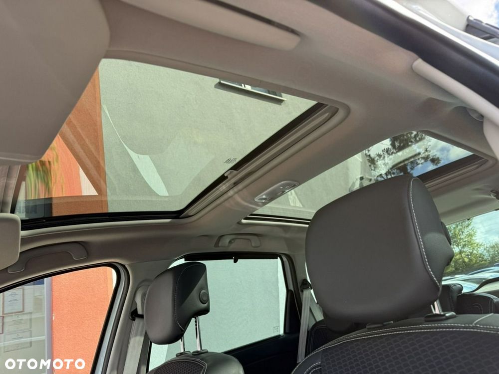 Renault Scenic ENERGY TCe 130 BOSE EDITION - 13