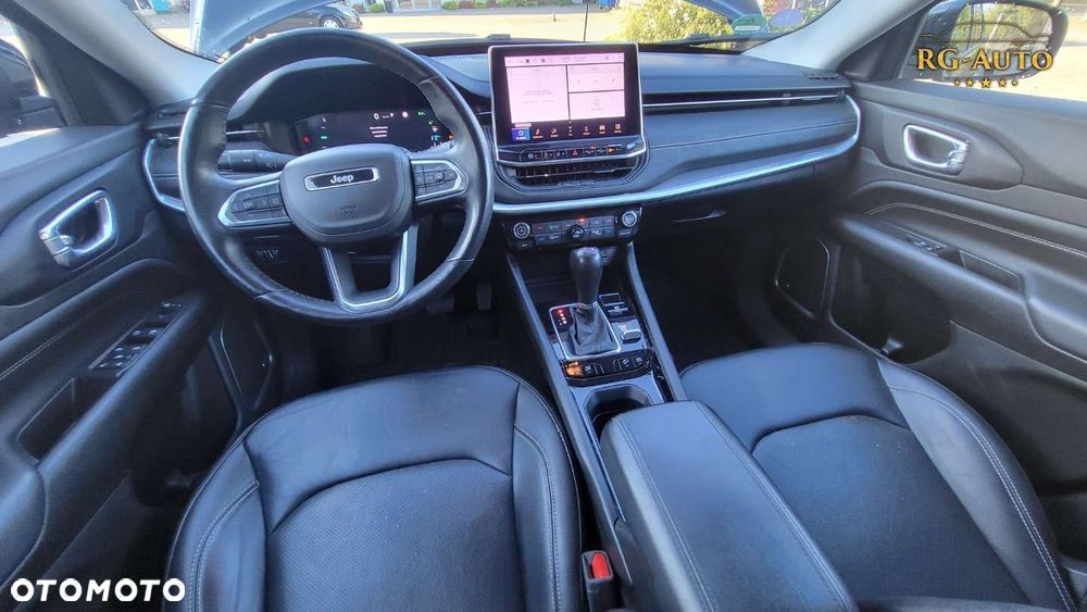 Jeep Compass - 22