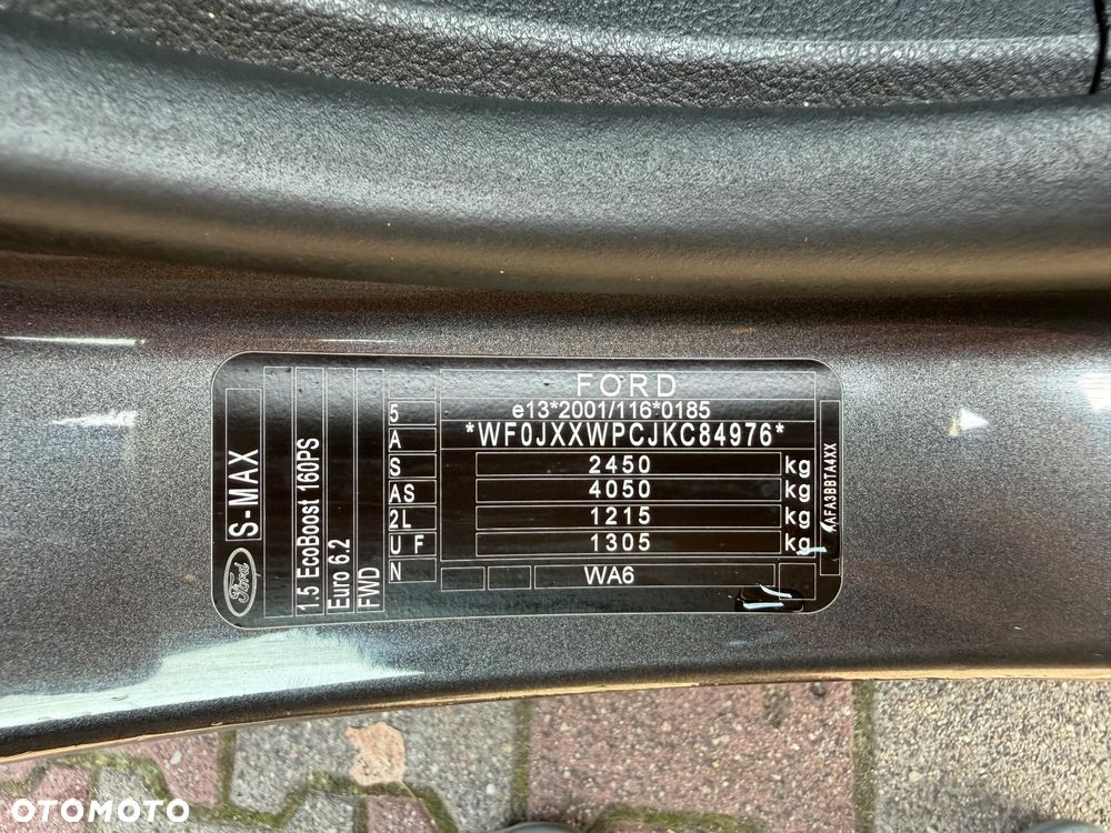 Ford S-Max 1.5 EcoBoost Titanium - 23