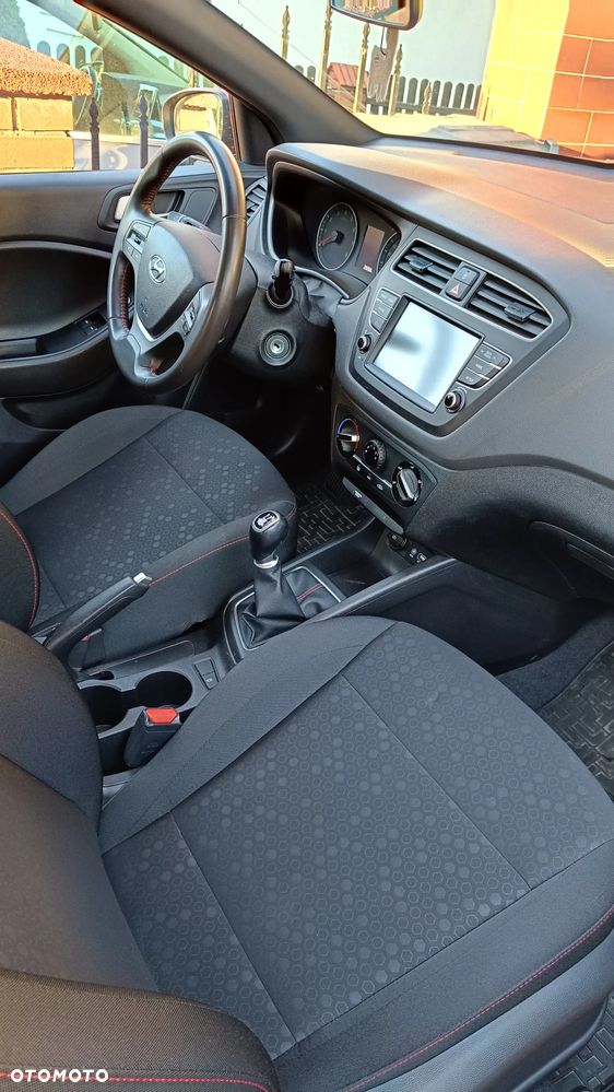 Hyundai i20 1.2 Classic Plus - 9