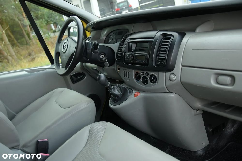 Opel Vivaro - 19