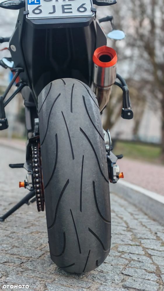 KTM Duke 790 - 4