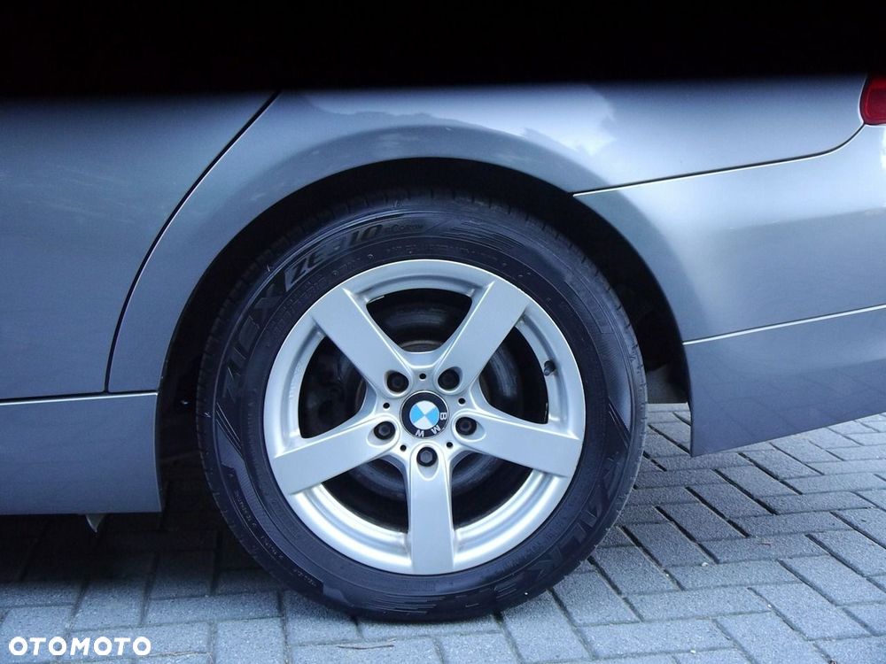 BMW Seria 3 318i Edition Sport - 36