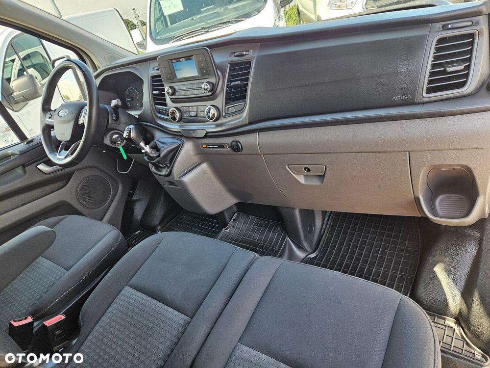 Ford Transit Custom - 29