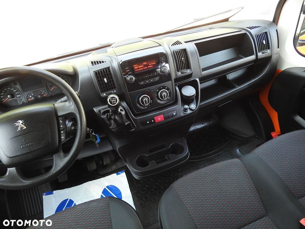 Peugeot BOXER FURGON BRYGADÓWKA  7 MIEJSC KLIMATYZACJA  120KM - 27