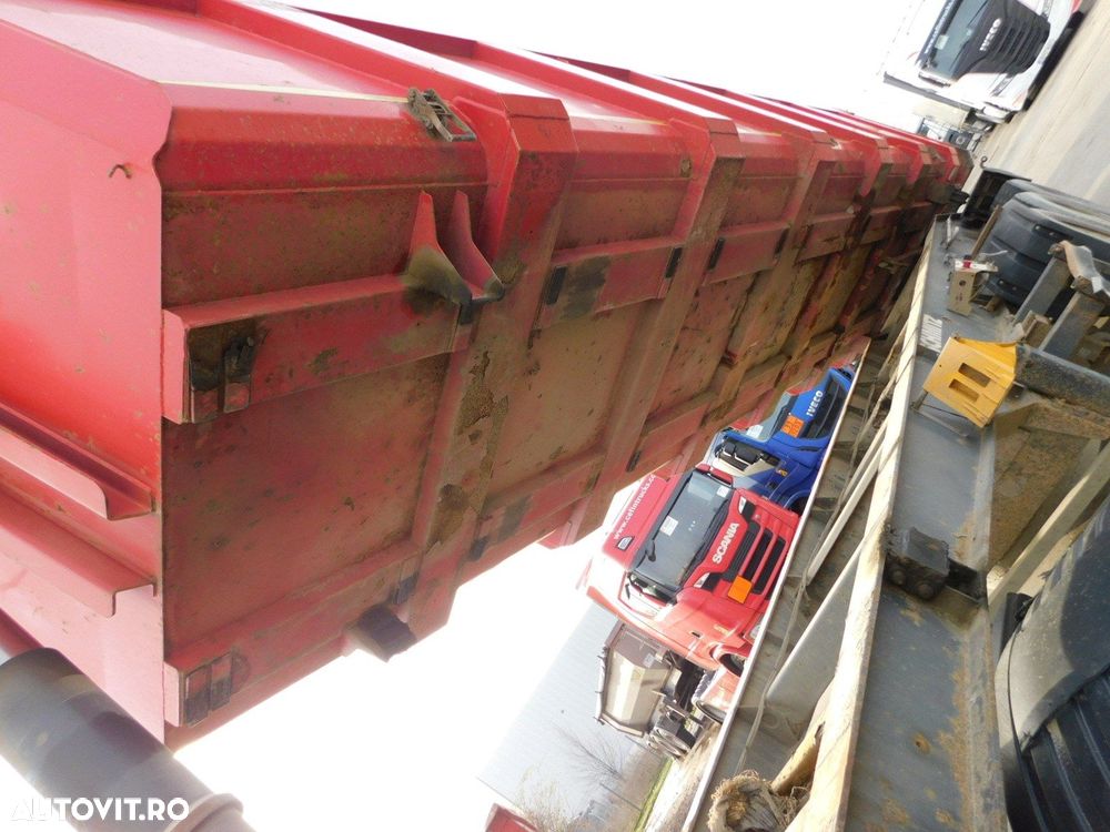 Schmitz Cargobull Ski 2482 - 8