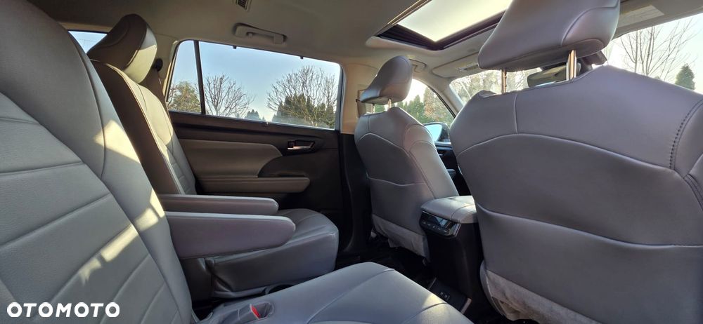 Toyota Highlander - 34