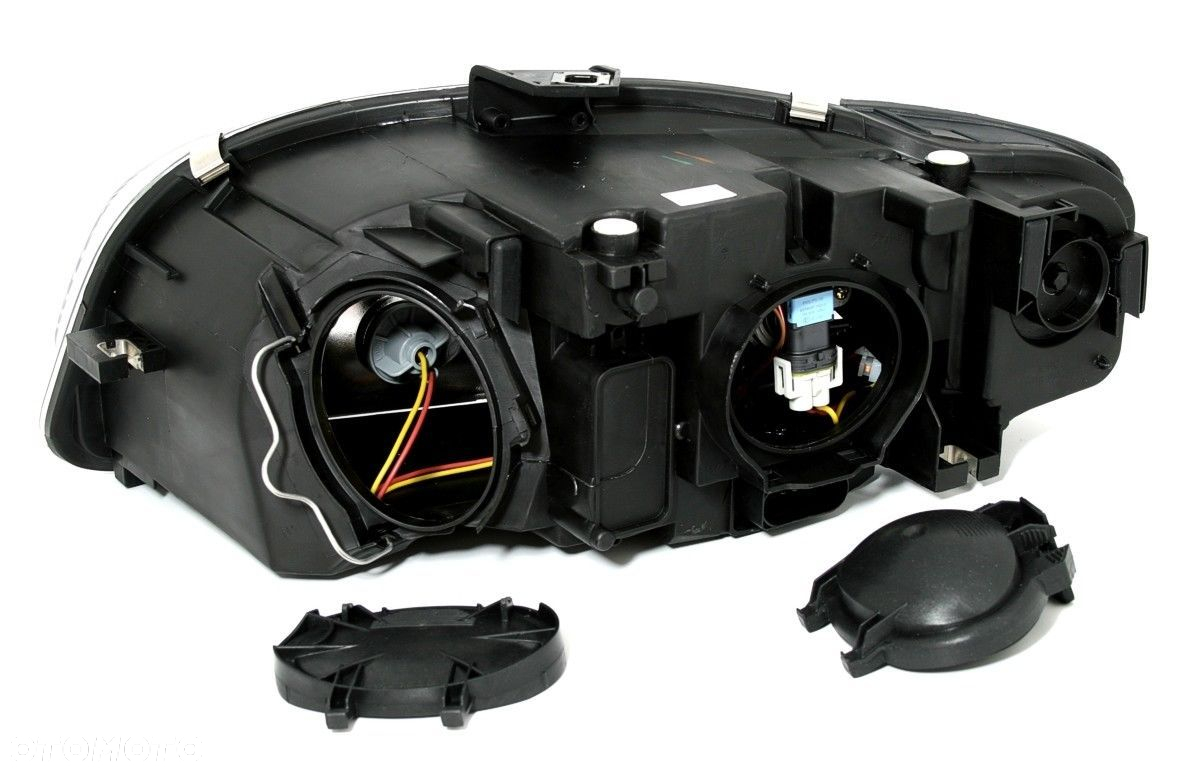 Lampy Reflektory AUDI A4 B7 04-08R DAYLINE LED - 5