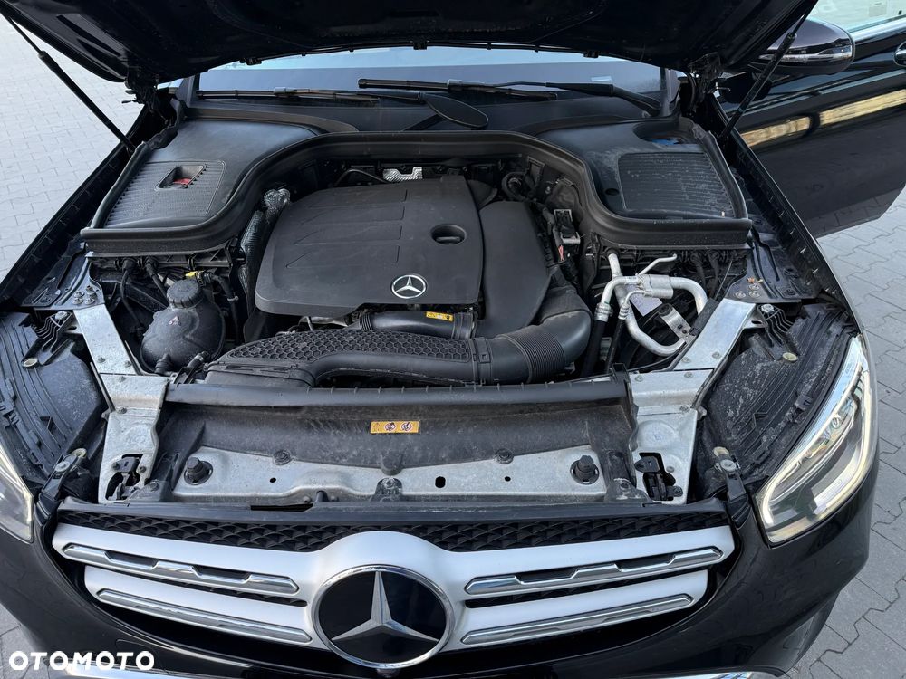 Mercedes-Benz GLC 300 4Matic 9G-TRONIC - 10